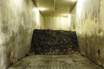 Rottetunnel mit gelagertem Abfall in der Kompostieranlage von LINZ AG ABFALL