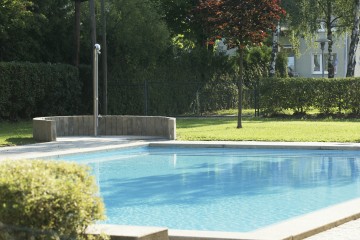 Schwimmbecken im Kinderfreibad Siemensstraße