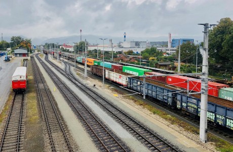 Elektrifizierter Verschiebebahnhof Stadthafen Linz