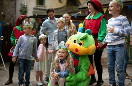 Sebastian ist bei jeder Kinderparty dabei!