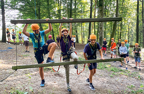 Körperlich mal so richtig auspowern? Beim Outdoor-Training der Lehrlinge ist immer was los!