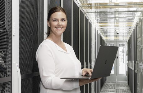 Magdalena R, IT- und Telekommunikation