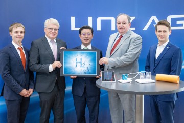 Südkoreanische Delegation zu Besuch bei der LINZ AG