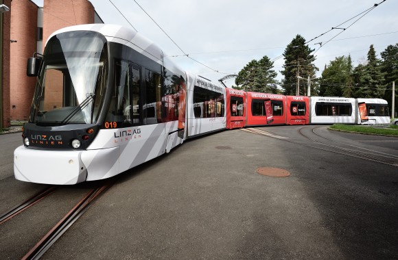 Cityrunner mit FAIRTIQ-Beklebung