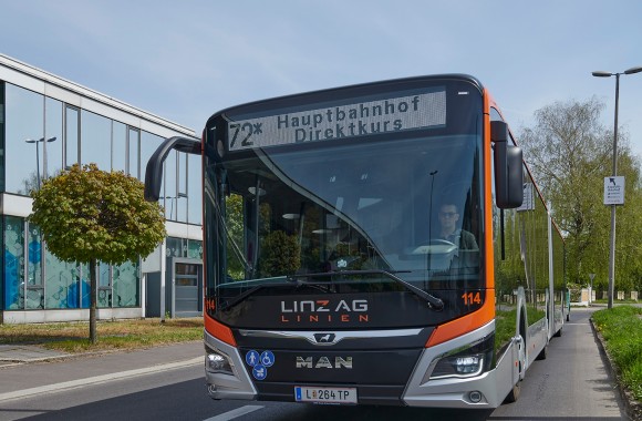 Linie 72 Direktkurs startet