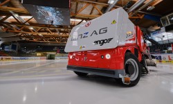 Die neue Eisbearbeitungsmaschine der LINZ AG BÄDER