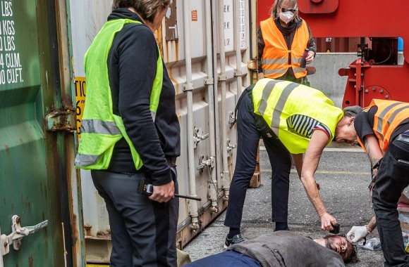 Containerterminal bei Drehaufnahmen von Soko